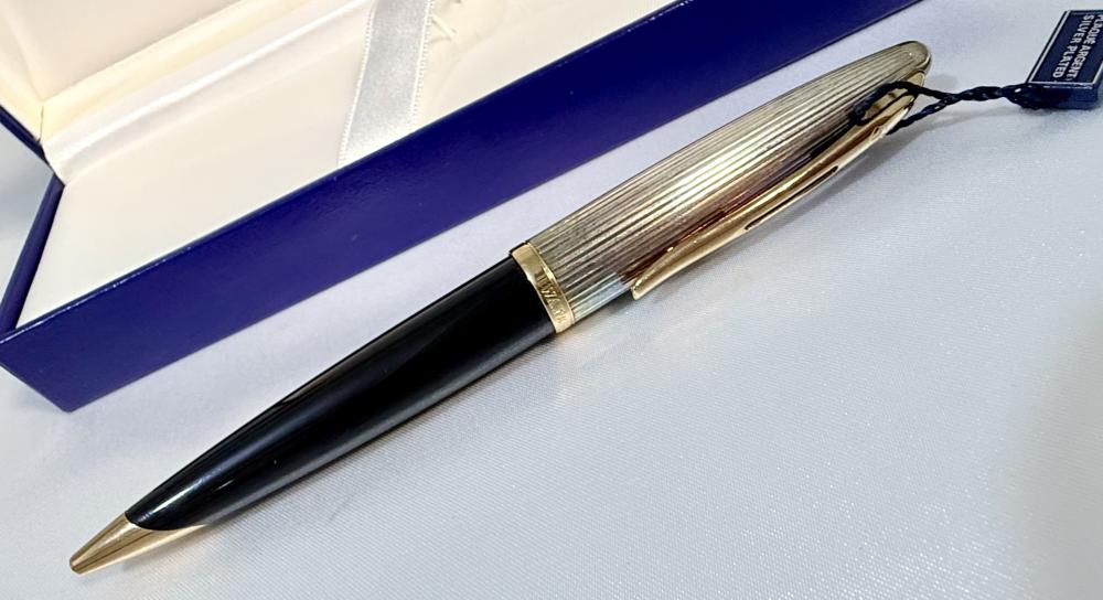 قلم  جاف من ووترمان كارين طلاء فضه