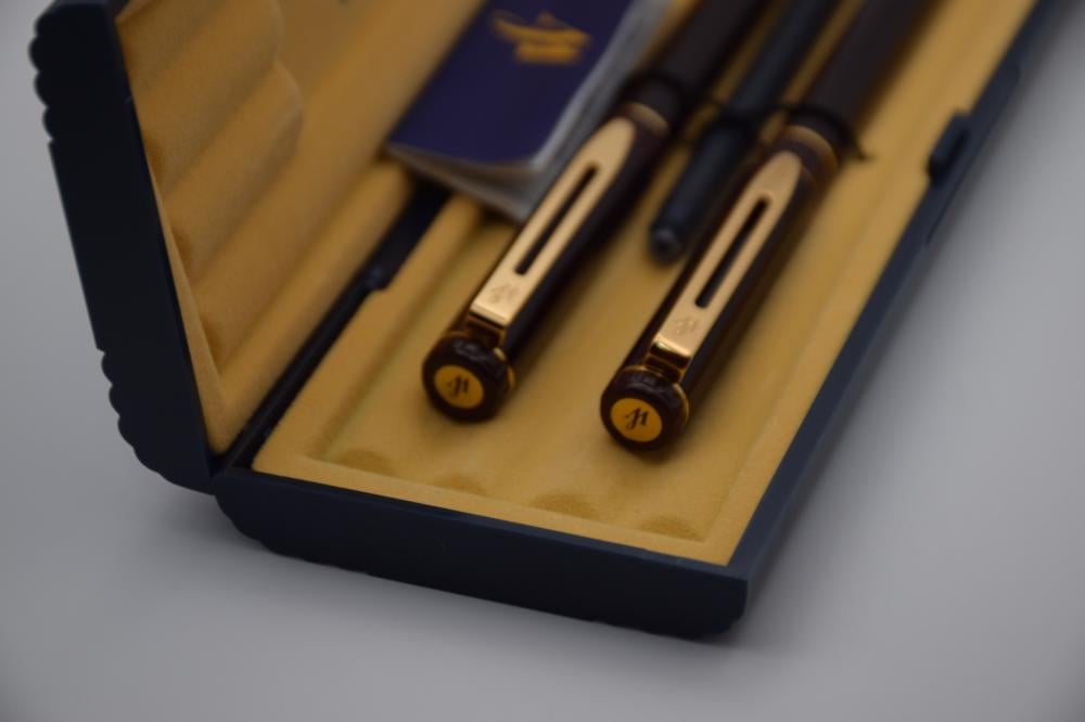 طقم اقلام وترمان Centrium