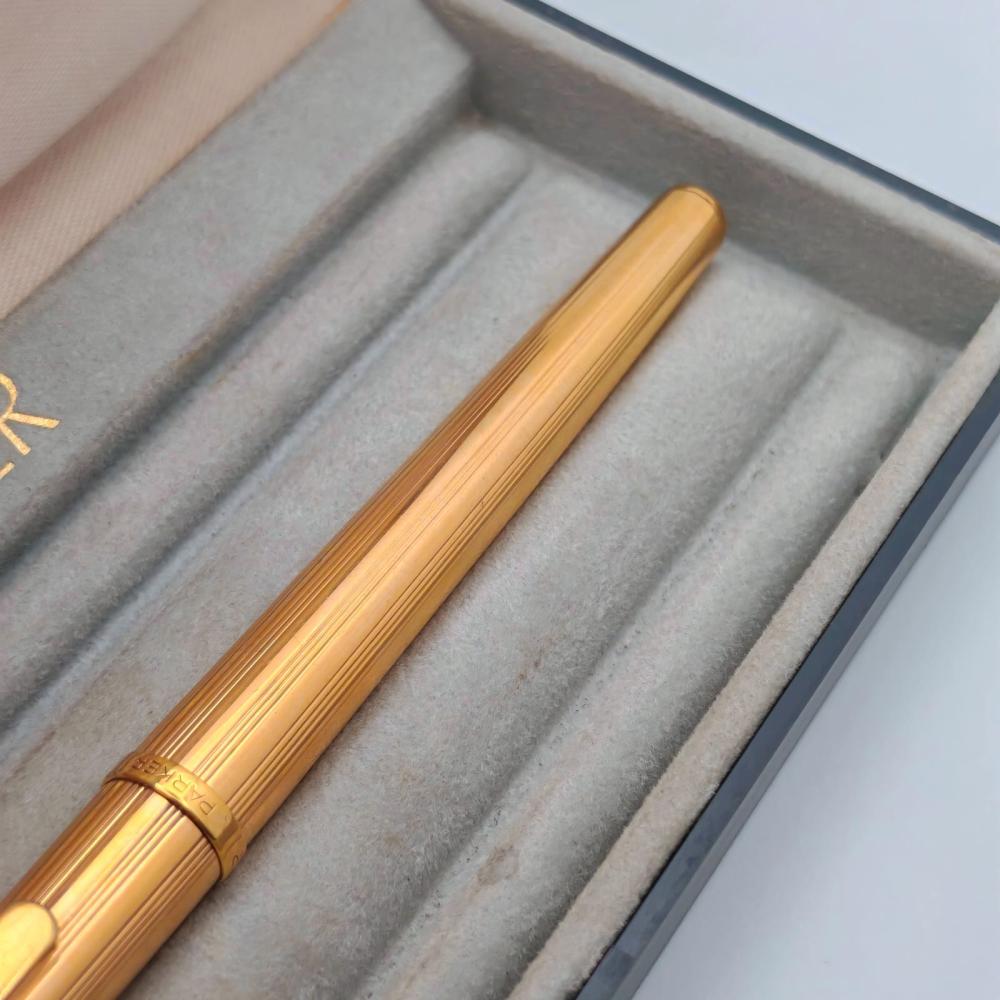 قلم باركر 85 ذهبي جاف