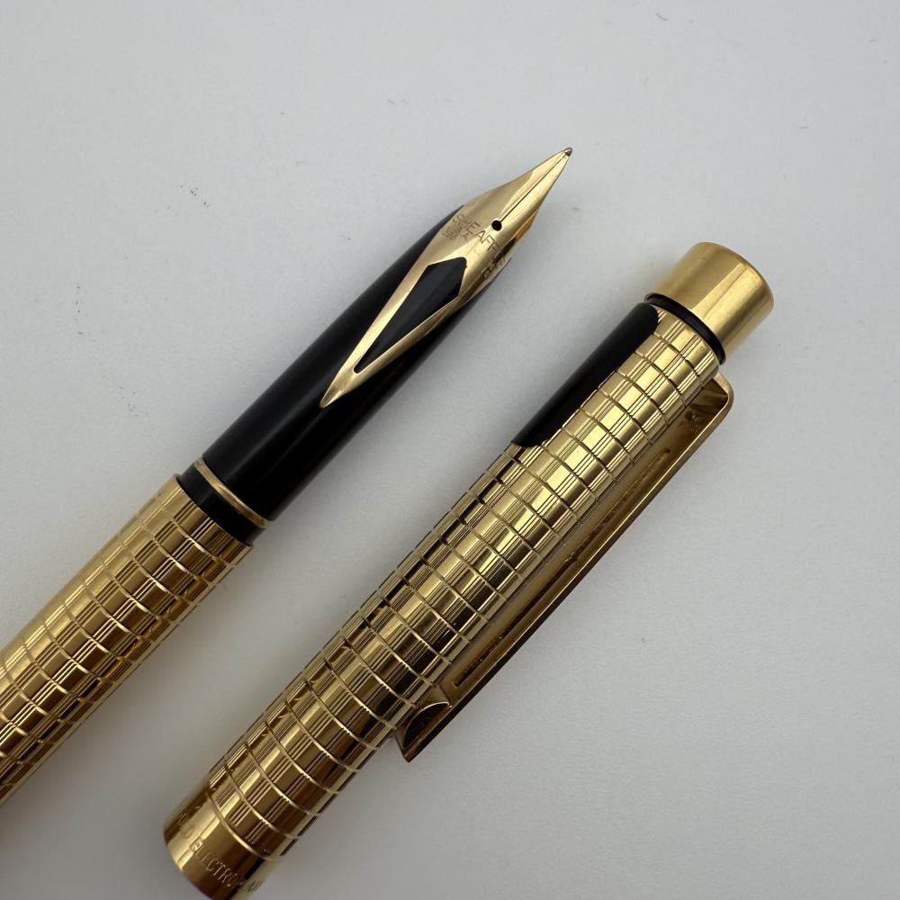 طقم أقلام شيفر تارجا 1007s نحيف