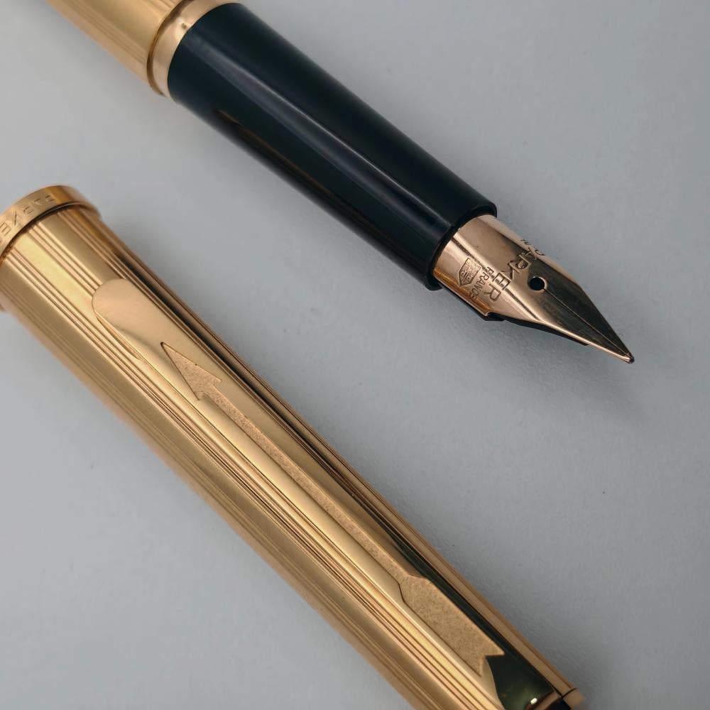 طقم Parker 85 الذهبي الفاخر