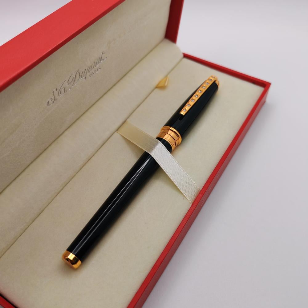 قلم S.T. Dupont Rollerball أسود مطعّم بالأحجار
