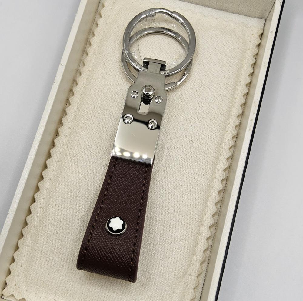 Montblanc Leather Key Ring - Luxury Keychain ميدالية مفاتيح مونت بلان جلد فاخرة