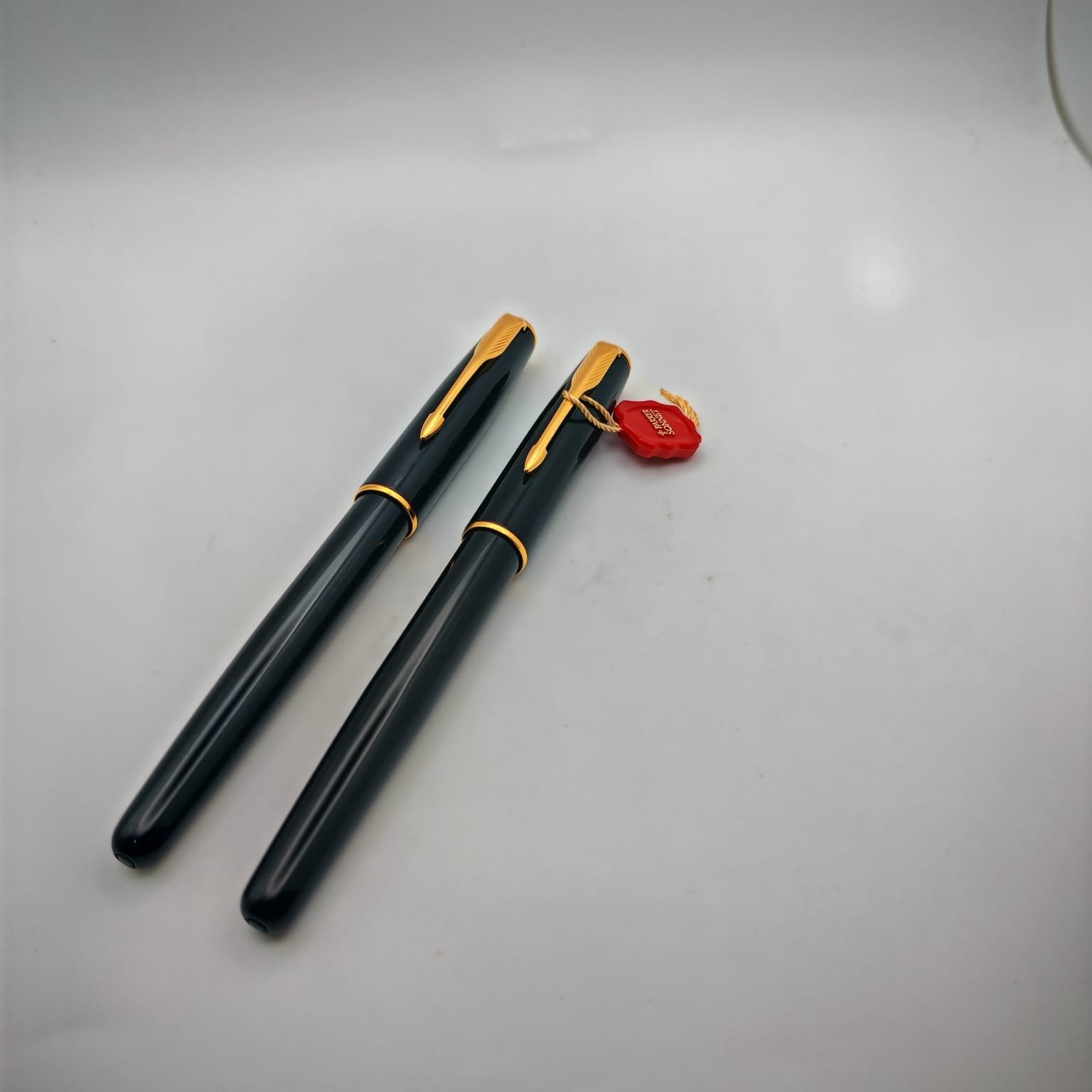 طقم أقلام باركر سونيت أسود بطلاء ذهبي