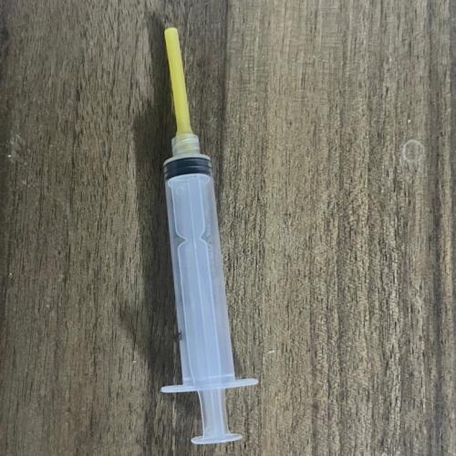 إبرة غر مع هوز مطاطي