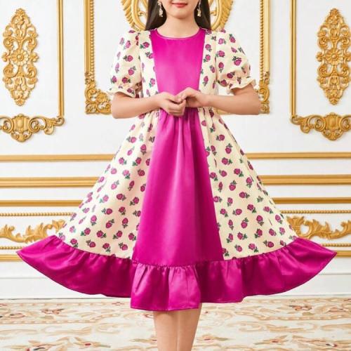 فستان عنابي على سكري