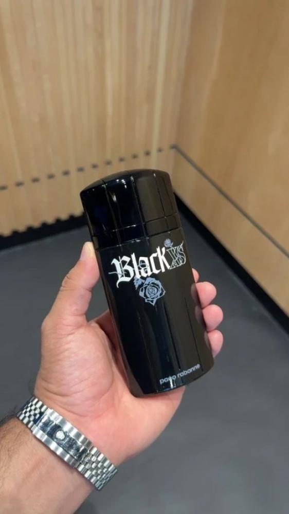 عطور رجالية رسمية مُلفته ثبات وفوحان