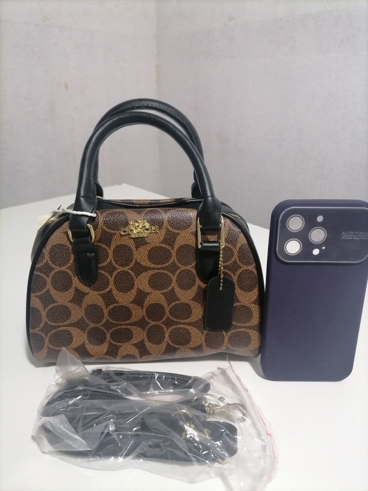 شنطة كوتش AB510