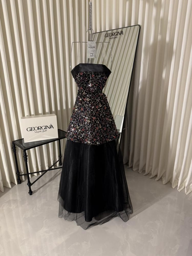 فستان سهرة اسود طويل من الترتر و التول | فستان المنى