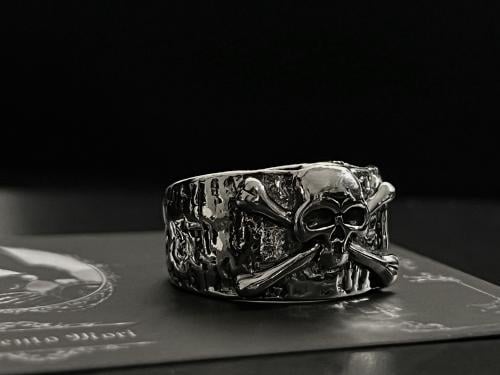 Deadly Skull Ring