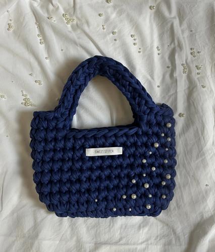 hand bag