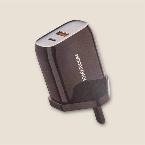 شاحن جداري بمنفذين 120W