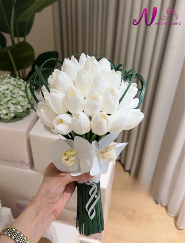 مسكة عروس نورا