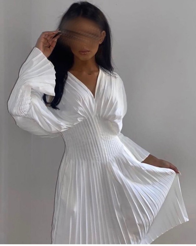 فستان السن المحير