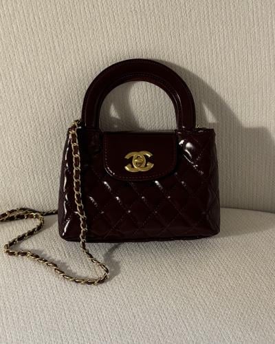 kelly galant black