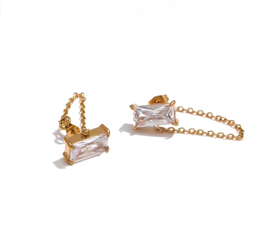 حلق زركون بتصميم سلسلة ذهبيه