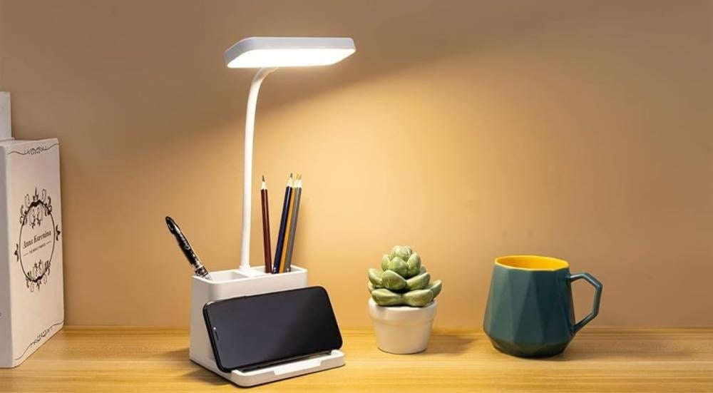 LED reading lamp for homes and offices