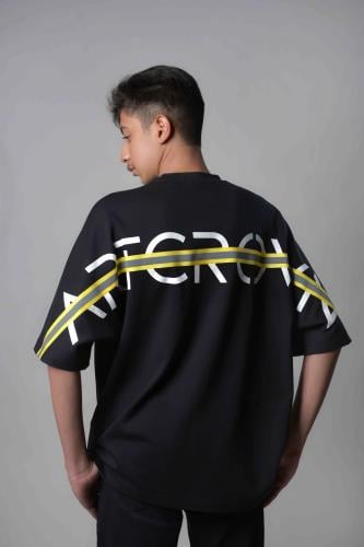 BLACK T SHIRT