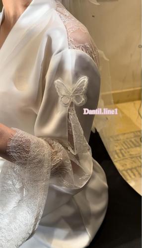 روب دانتيل " Butterfly”