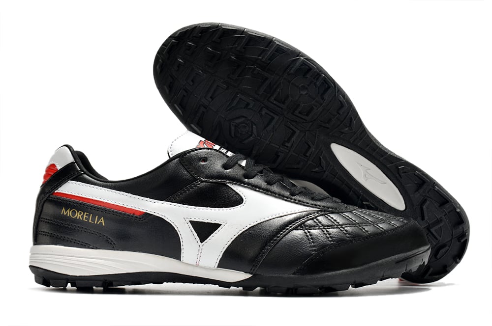 جزمة كرة قدم Mizuno