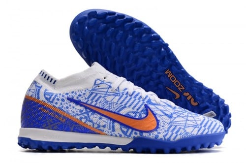 جزمة كرة قدم Nike