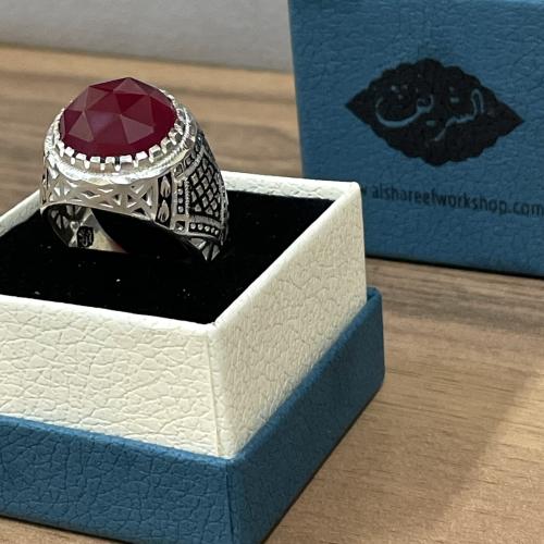 خاتم فضة رجالي بحجر ياقوت تايلندي مترش