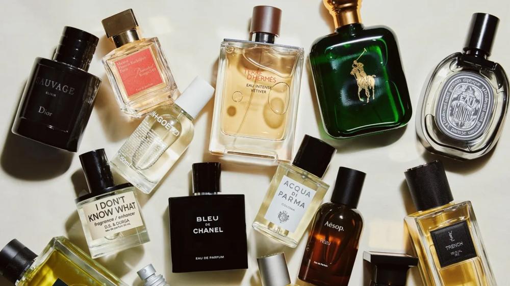 عطوني عطر صيفي فوااااااااااااااااااح ؟