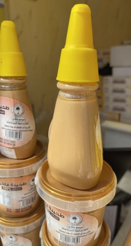 علبة طحينة خاصة بالتمر