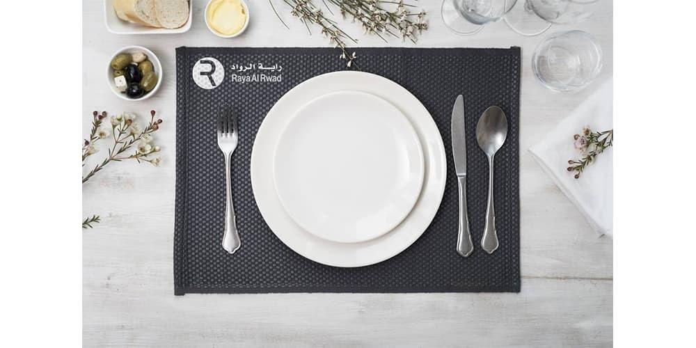 ما هو لباد الطعام وما اهميته و انواعه وطريقة اختيار اللباد المثالي و الحفاظ عليه ؟