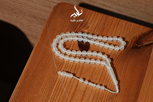 مسباح بكلايت أبيض ( مضيء ليلاً )