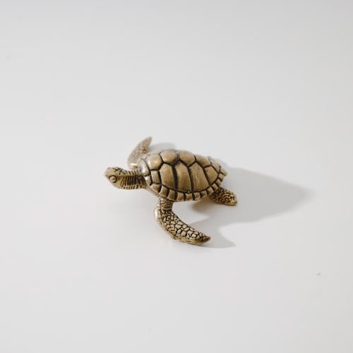 تحفه على شكل سلحفاه صغيره