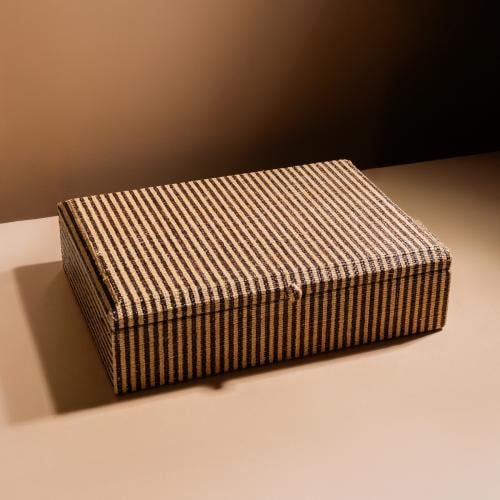 بوكس خشبي  فاخر  ملبس بالكتان الفاخر