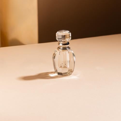 كرستال فاخر شفاف مطعم باللون الفضي ربع توله 3 مل