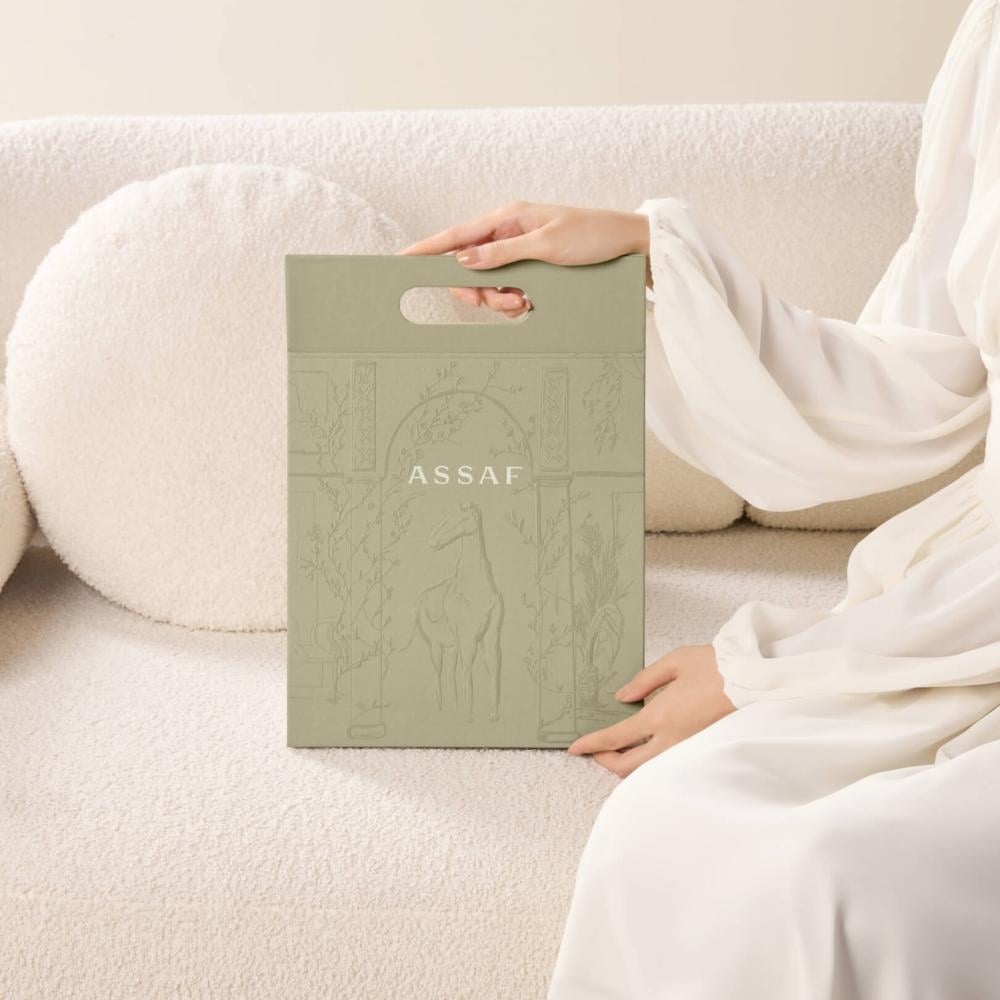 مجموعة  عطور  بينك
