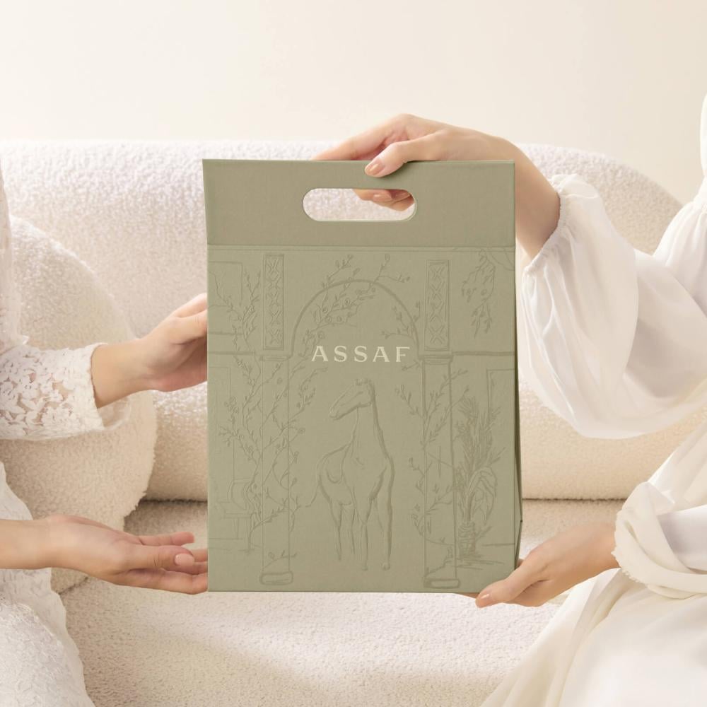 مجموعة  عطور  بينك