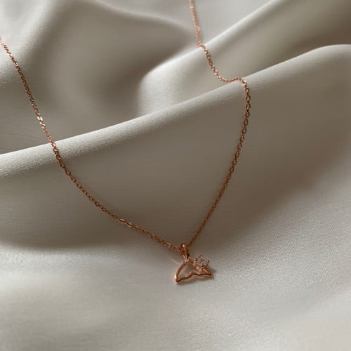 سلسال فضة مزين بزركون بتصميم ذيل حوت