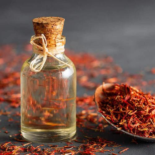 زيت العصفر (القرطم) المركز