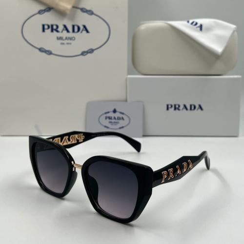 نظارات برادا PRADA