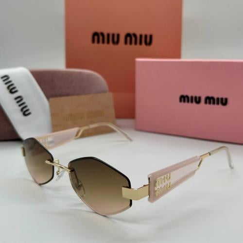 نظارات miu miu