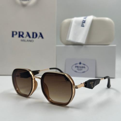 نظارات برادا PRADA