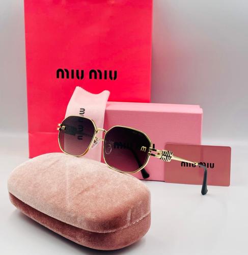 نظارات ميو ميو Miu Miu
