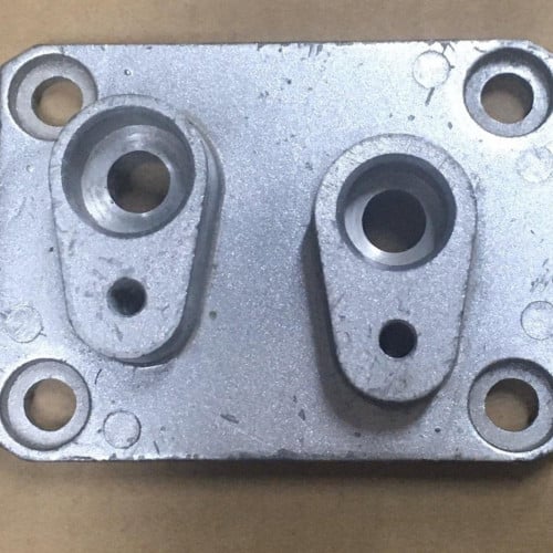 #11451C طفشة غطاء كمبروسر دنسو كبس /MANIFOLD COVER DENSO COMPRESSOR