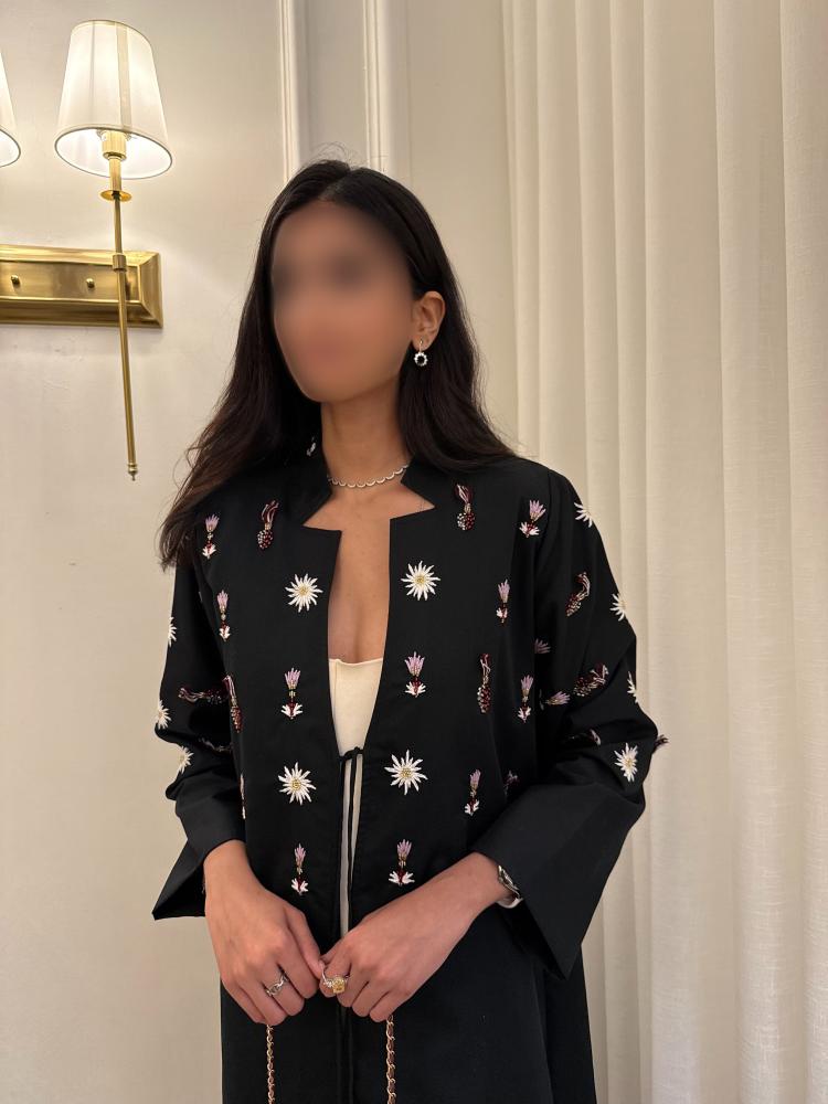 عباية لنن بشك يدوي مع تطريز