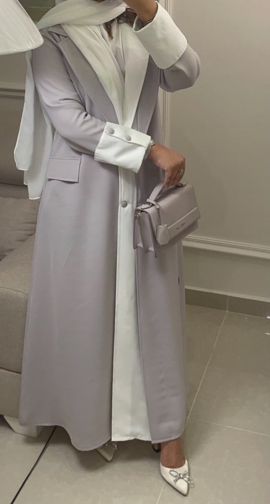 عباية رسمية بلونين