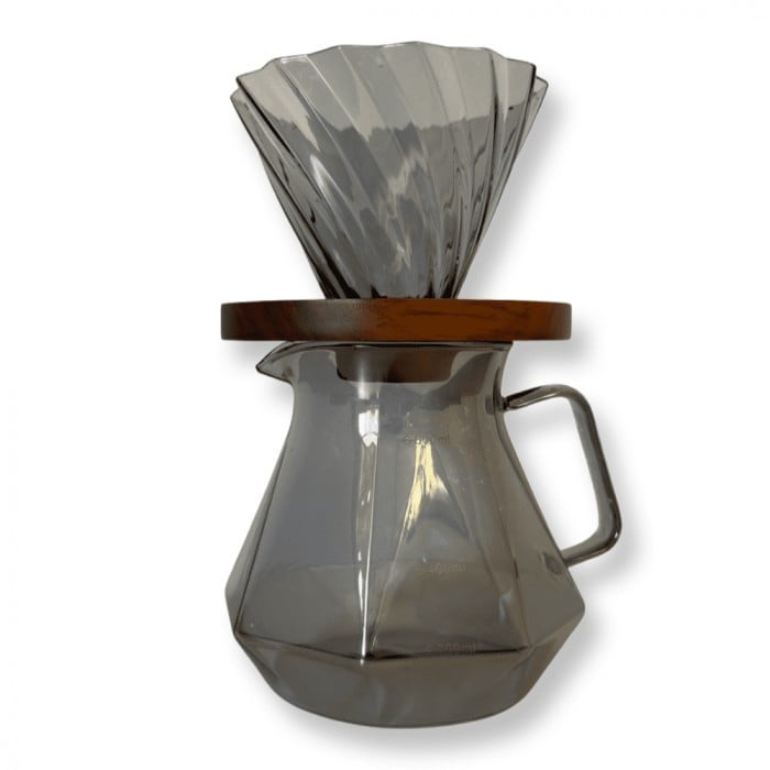 اهم ادوات القهوة المختصة - سيرا دسانتس Pour-Over جودة الطعم والتجربة التحسينية
