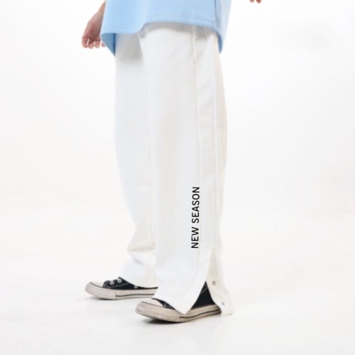 White pant