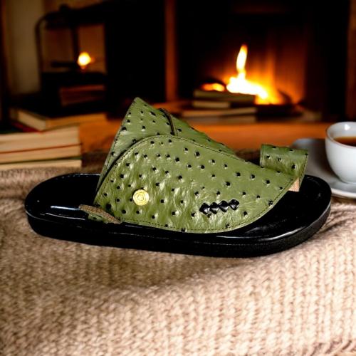 حذاء شرقي نعام زيتوني ارتفاع وسط