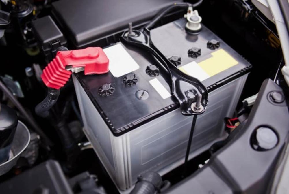 أفضل أنواع قاعدة بطارية سيارة