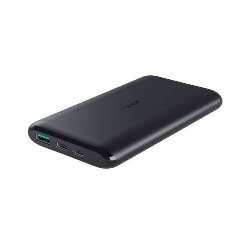 شاحن متنقل بقوة 5000mah من شركة AUKEY