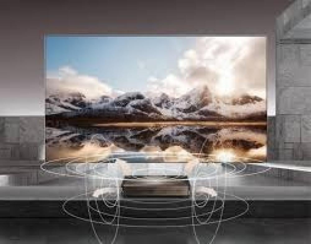 كشفت شركة Hisense عن جهاز العرض L9Q Triple Laser UST الجديد